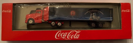 10220-2 € 6,00 coca cola vrachtwagen afb beren ca 18 cm.jpeg